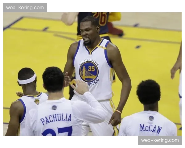 骑士利用失误得分联盟第十一:防守压迫转换进攻效率分析 骑士利用失误得分联盟第十一:防守压迫转换进攻效率分析